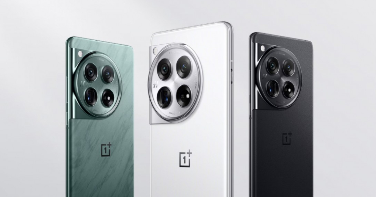OnePlus 12 is also presented in a global version for our market, we know its prices